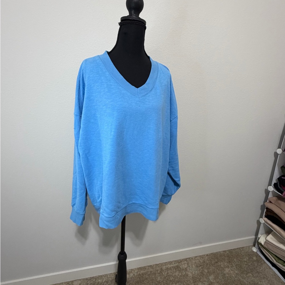 Colsie Light Blue V-Neck Sweater B10